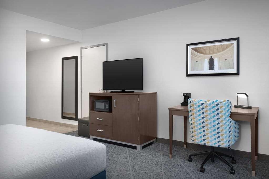 Hampton Inn Washington Dc Noma Union Station Номер фото
